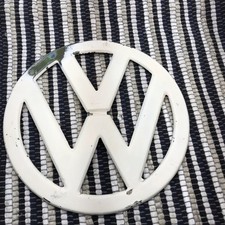 Usado, Emblema emblema nariz Volkswagen Bus 12,25" 55-67 OEM pátina branca VW Van T1 comprar usado  Enviando para Brazil