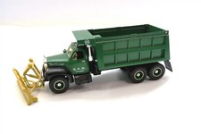 Mills models 1960 for sale  Mechanicsburg