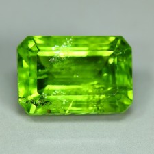 Usado, 5,64 Cts_Grande Pedra Preciosa Solta_100% Natural Peridoto Verde Não Aquecido_Paquistão comprar usado  Enviando para Brazil