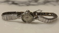 Vintage manual wind for sale  Leighton