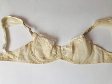 Soutien gorge crème d'occasion  Antony
