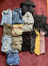 Lot women clothing for sale  Milwaukee