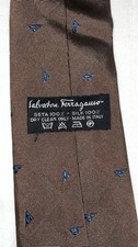 Cravatta salvatore ferragamo usato Cravatta salvatore ferragamo usato  Vitulazio