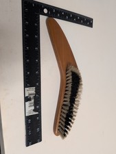 Escova de roupas vintage de madeira em forma de bumerangue comprar usado Escova de roupas vintage de madeira em forma de bumerangue comprar usado  Enviando para Brazil