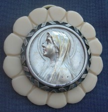 Ancienne médaille berceau d'occasion  Poncin