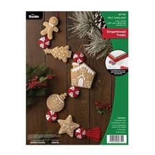 Bucilla felt garland for sale  PETERBOROUGH