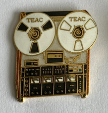 108 enamel pin d'occasion  Expédié en Belgium