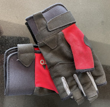 Musto essential short for sale  TEWKESBURY