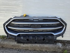 Mascherone ford ecosport usato  Casapesenna