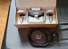 Oculus meta quest for sale  MITCHAM