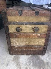 Antique trunk for sale  Ashtabula