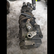 K04677344 compressore chrysler usato  Italia
