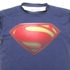 Shirt superman under usato Shirt superman under usato  Spedire a Italy