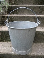 Seau ancien zinc d'occasion  Neuville-aux-Bois
