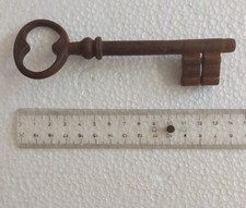 Antica chiave ferro usato Antica chiave ferro usato  Albissola Marina