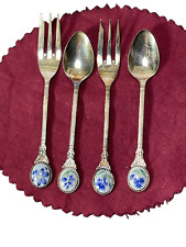 Usado, Lote 18 -12 colheres Demitasse e 6 garfos Hor D'oeuvres porcelana azul branco floral comprar usado  Enviando para Brazil