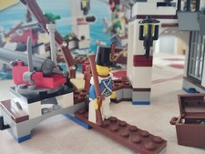 Lego pirates fort d'occasion  Aulnay-sous-Bois