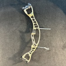 Hoyt alphamax aluminum for sale  Champaign