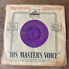 elvis presley singles for sale elvis presley singles for sale LONDON
