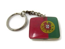 Chaveiro vintage bandeira portuguesa São Geraldo Brasil comprar usado  Enviando para Brazil