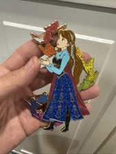 Usado, Broche fantasia Disney Frozen Anna vestido azul efeito borboleta série LE 35 comprar usado  Enviando para Brazil