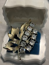 Vintage brooch crystal for sale  Farnham