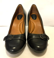 Clarks artisan pumps for sale  Simi Valley