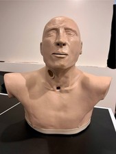 Usado, Treinador de vias aéreas LifeForm traqueostomia  comprar usado Usado, Treinador de vias aéreas LifeForm traqueostomia  comprar usado  Enviando para Brazil