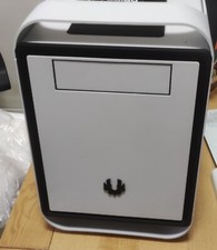 Case gaming itx usato  Trieste