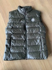 Moncler down vest d'occasion  Expédié en Belgium
