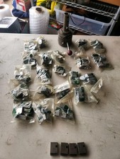 Geometric die head for sale  Corona