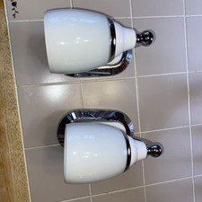 Bathroom light fixture for sale  Livingston