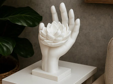 Scultura mano con usato  Salerno