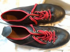 Vecchie scarpe calciatore usato  Squinzano