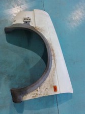 Parafango anteriore destro usato  Italia