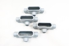 Caixa de 5 Appleton APP T17 corpo de saída de conduíte de ferro 1/2 pol. comprar usado Caixa de 5 Appleton APP T17 corpo de saída de conduíte de ferro 1/2 pol. comprar usado  Enviando para Brazil