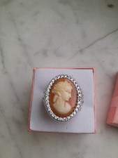 Anello con cammeo usato  Italia
