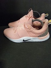 Tênis de corrida esportivo Nike Renew rosa/pêssego feminino tamanho 9 AR4543-600 comprar usado  Enviando para Brazil