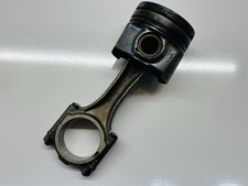 Piston and con d'occasion  Expédié en Belgium