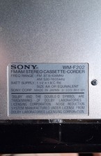 Walkman sony f202 d'occasion  Saint-Genix-sur-Guiers
