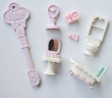 Lote de móveis de banheiro vintage Fisher Price lugares preciosos pia banheira vaso sanitário chave comprar usado  Enviando para Brazil