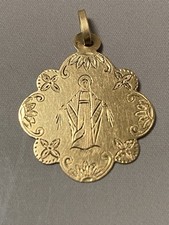 Ancien pendentif 18carats d'occasion  Paris XIII