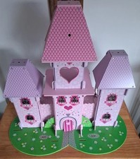 Elc wonderland castle for sale  CANTERBURY