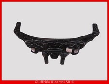Traversa batti cofano usato  Siracusa