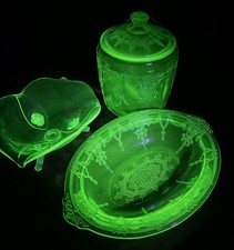 Uranium set vintage for sale  Larchwood