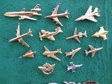Lot pin avions d'occasion  Braine