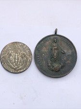 Ancienne medaille religieuse d'occasion  Les Sorinières