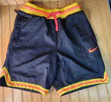 Shorts de basquete Nike DNA malha dupla preto amarelo A05656-010 masculino pequeno comprar usado  Enviando para Brazil
