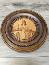Placa suspensa de madeira vintage francesa esculpida à mão “Mulhouse” fundo cênico comprar usado  Enviando para Brazil