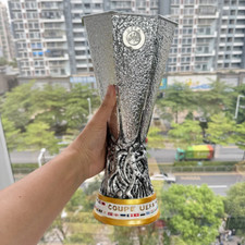 Uefa europa league d'occasion  Expédié en Belgium